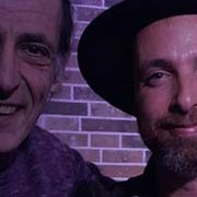 Oltre il consumo che ci consuma gli occhi, oltre la pioggia che ci batte nel petto, finch� cadremo come cade la neve, precipitando dolcemente controvento, e cantando in silenzio torneremo alla terra.